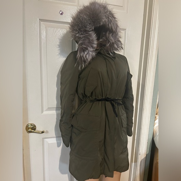 Moncler Aredhel Fur-Trimmed Down Jacket Coat size 1 - Picture 2 of 16